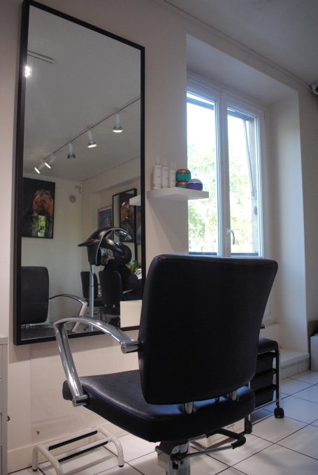 Aranżacja salonu fryzjerskiego